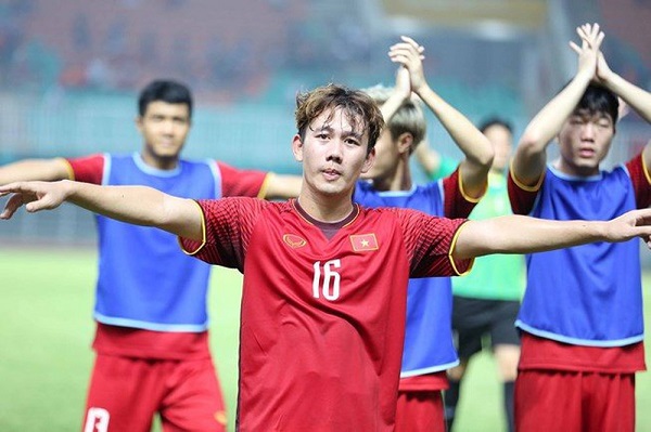 Cầu thủ Minh Vương